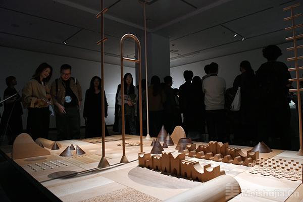 首届“广州设计三年展”展示“有温度的存在”--艺术资讯--中国画廊网